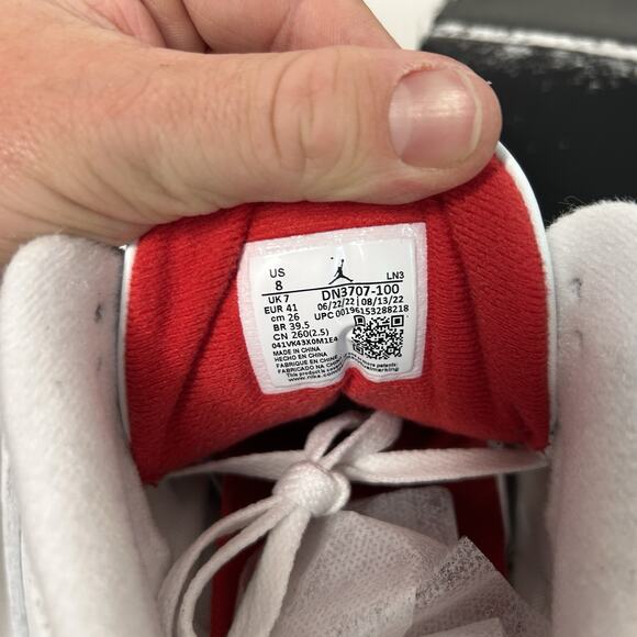 Nike Air Jordan 3 Retro OG Reimagined “White Cement” main image 4